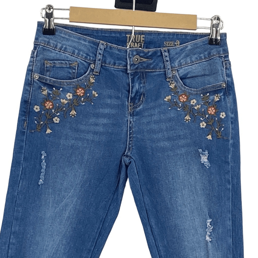 True Craft Blue Denim Floral Embroidery Ripped Skinny Jeans Medium Wash Size 3 - Picture 3 of 11